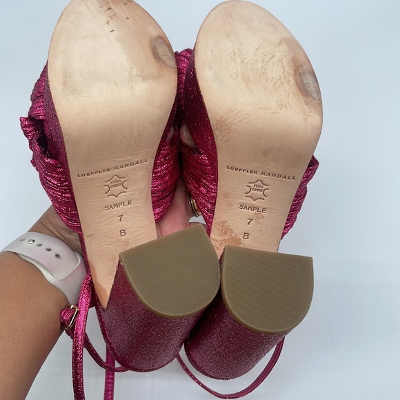 Loeffler Randall Fuschia Pink Metallic Natalia pleated knot platform heels 7 - Picture 8 of 9